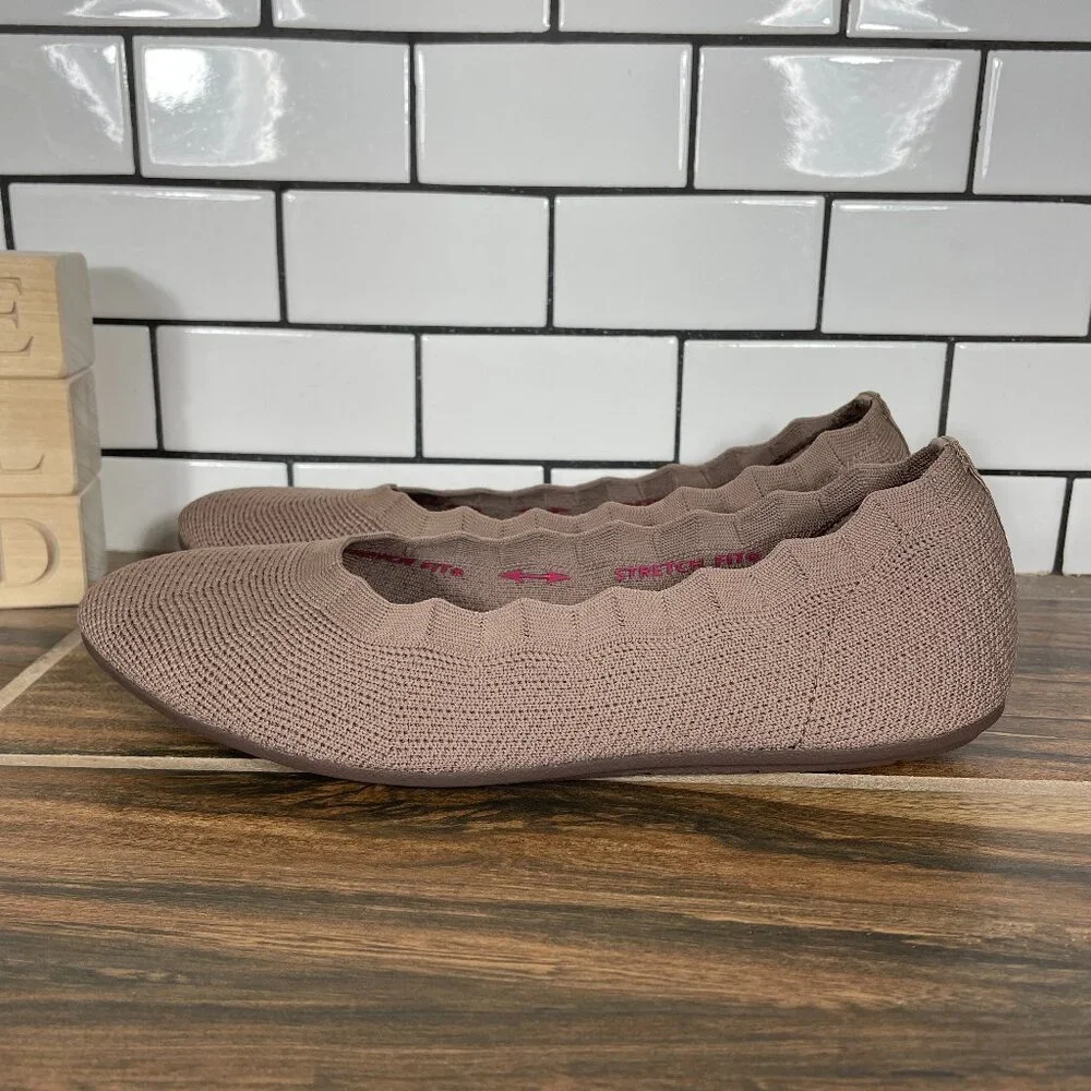 Skechers Cleo 2.0 Love Spell Shoes Womens Size 7 Mocha Stretch Fit Ballet Flats